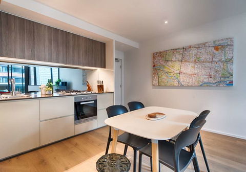 Orange Stay Apartments - Darwin Holiday 8