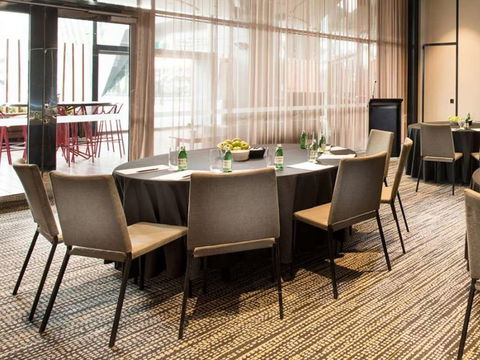 Pan Pacific Melbourne - Darwin Holiday 9