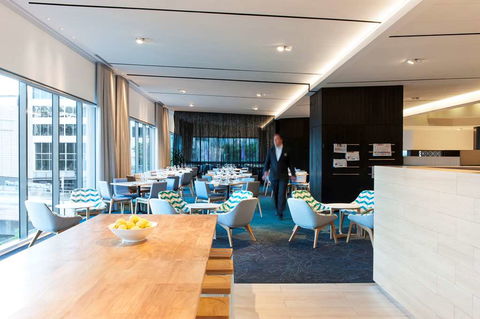 PARKROYAL Darling Harbour, Sydney - Darwin Holiday 10