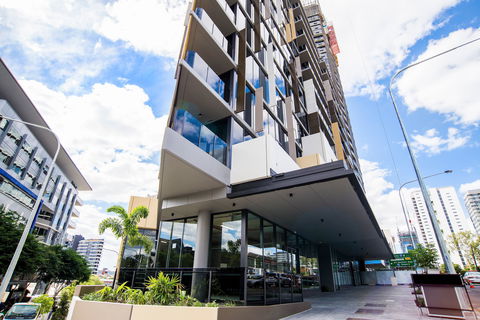 Arise Brisbane One - Darwin Holiday 0