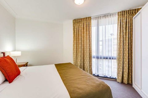 Hillcrest Central Apartment Hotel - Darwin Holiday 3