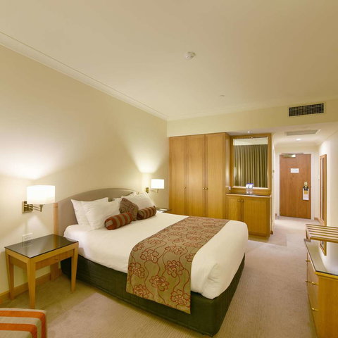 Duxton Hotel - Darwin Holiday 7
