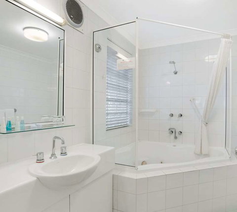 Broadwater Resort Apartments - Darwin Holiday 17