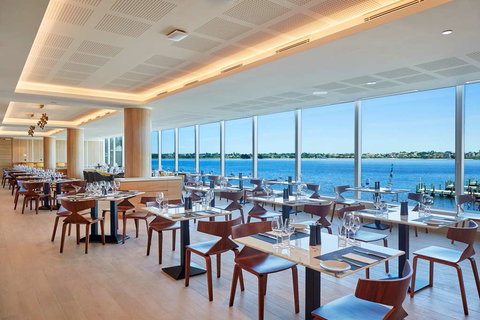 DoubleTree by Hilton Perth Waterfront - Darwin Holiday 16