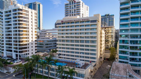 Crowne Plaza Perth - Darwin Holiday 1