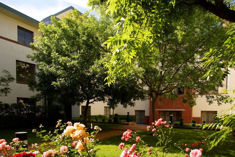 Hyatt Hotel Canberra- A Park Hyatt Hotel - Darwin Holiday 1