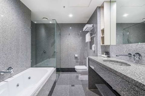 Mantra Tullamarine Hotel - Darwin Holiday 3
