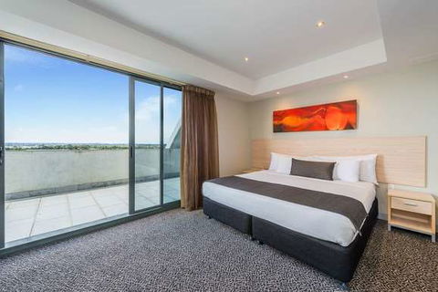 Mantra Tullamarine Hotel - Darwin Holiday 10