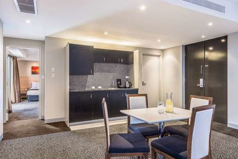 Mantra Tullamarine Hotel - Darwin Holiday 11