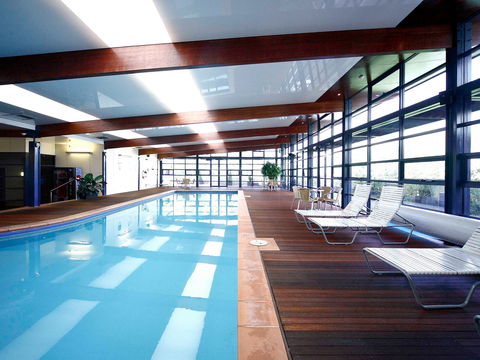 Novotel Canberra - Darwin Holiday 14