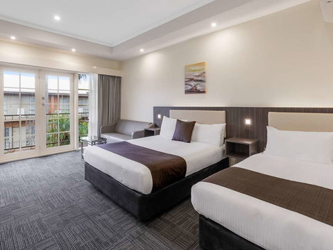 Quality Hotel Melbourne Airport - Darwin Holiday 7