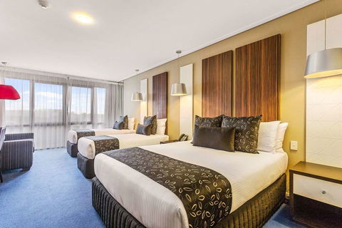 Quality Inn Taylors Lakes Motel - Darwin Holiday 6