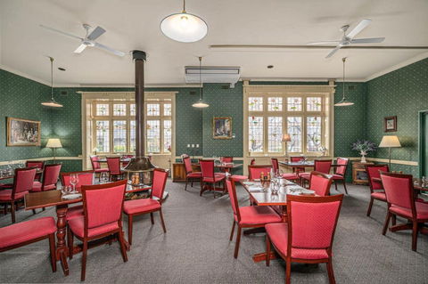 Cotswold Gardens - Darwin Holiday 7