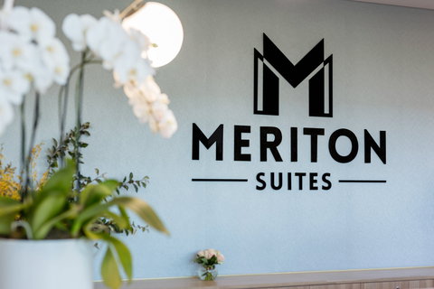 Meriton Suites Sydney Airport - Darwin Holiday 4