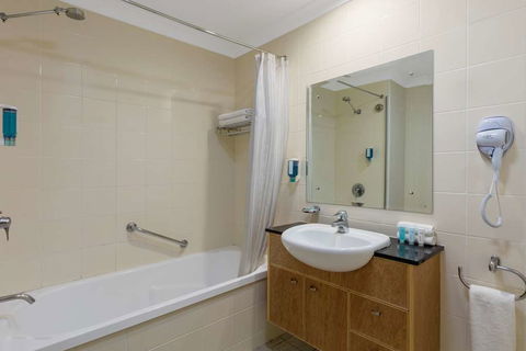 Nesuto Canberra Apartment Hotel - Darwin Holiday 3