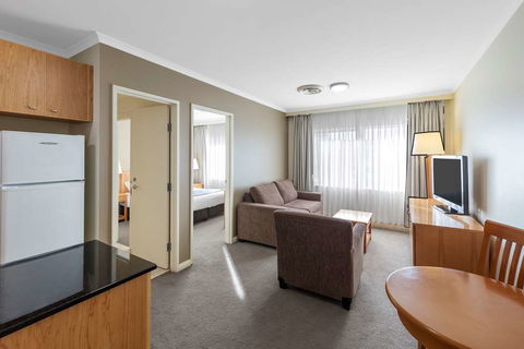 Nesuto Canberra Apartment Hotel - Darwin Holiday 11