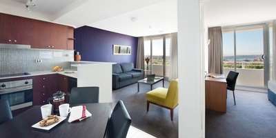Park Regis Concierge Apartments - Darwin Holiday 7