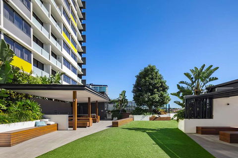 Alcyone Hotel Residences - Darwin Holiday 3