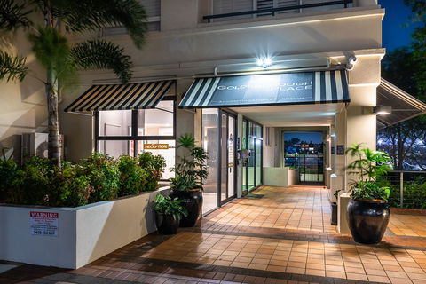 Goldsborough Place - Darwin Holiday 1