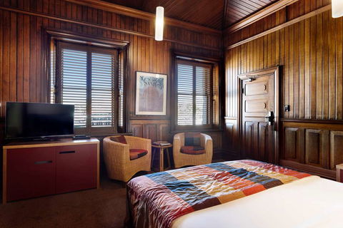 The Henry Jones Art Hotel - Darwin Holiday 5