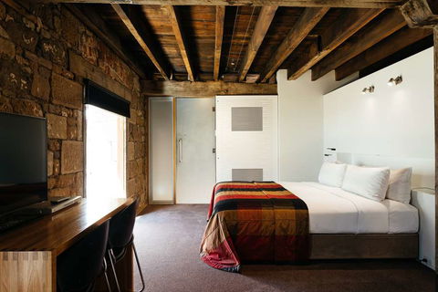 The Henry Jones Art Hotel - Darwin Holiday 6