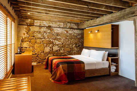 The Henry Jones Art Hotel - Darwin Holiday 13