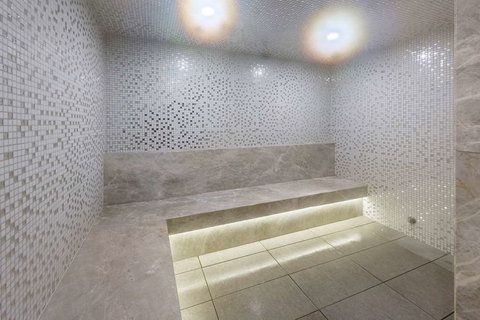 Imagine Lighthouse - Darwin Holiday 6