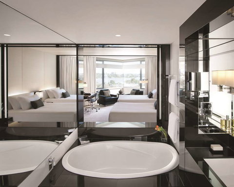 Crown Metropol Perth - Darwin Holiday 4