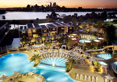 Crown Metropol Perth - Darwin Holiday 10