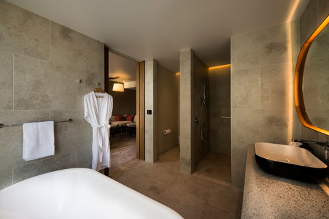 Crowne Plaza Hobart - Darwin Holiday 7