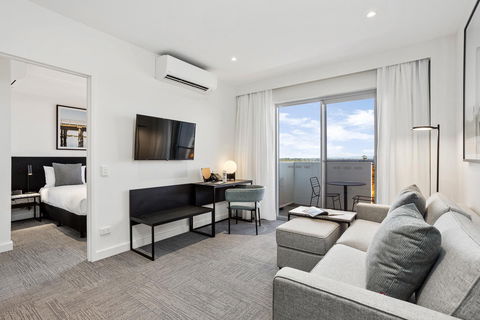 Quest Perth Ascot - Darwin Holiday 13