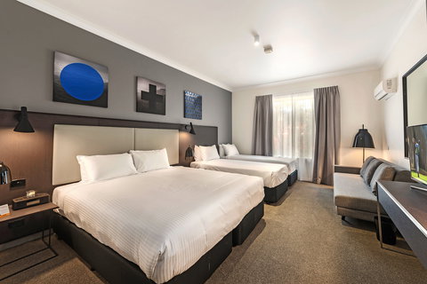 Quality Hotel CKS Sydney Airport - Darwin Holiday 5