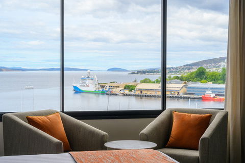 Hotel Grand Chancellor Hobart - Darwin Holiday 4
