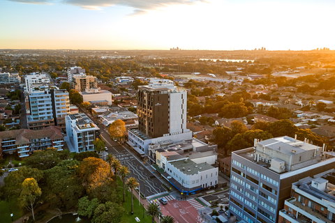 Crowne Plaza Sydney Burwood - Darwin Holiday 17