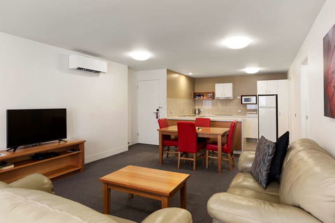 The Old Woolstore Apartment Hotel - Darwin Holiday 12