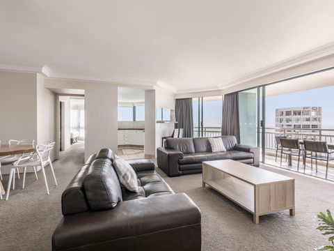 Mantra Crown Towers Surfers Paradise - Darwin Holiday 11