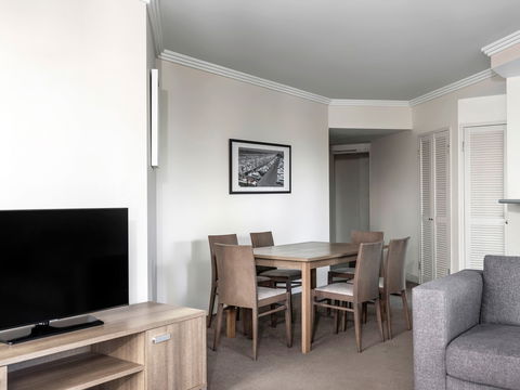 Mantra Crown Towers Surfers Paradise - Darwin Holiday 13