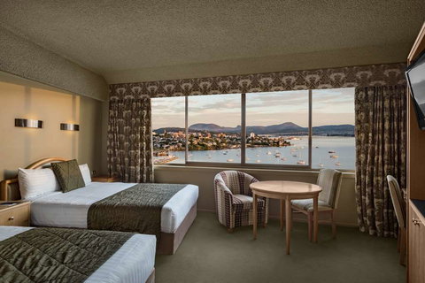 Wrest Point Hotel & Casino - Darwin Holiday 4