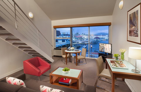 Somerset on the Pier - Darwin Holiday 13