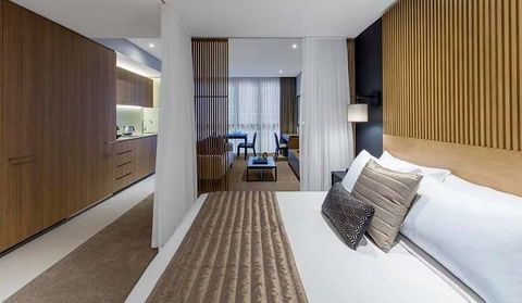 Skye Hotel Suites - Darwin Holiday 7
