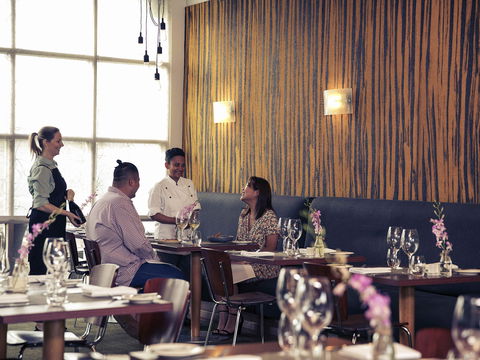 Mercure Hotel Parramatta - Darwin Holiday 11