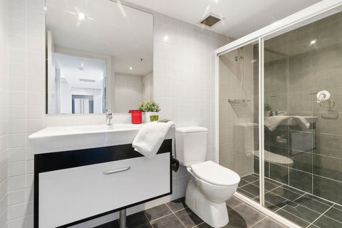Astra Apartments Parramatta - Darwin Holiday 3