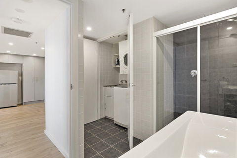 Astra Apartments Parramatta - Darwin Holiday 16