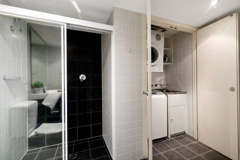 Astra Apartments Parramatta - Darwin Holiday 17