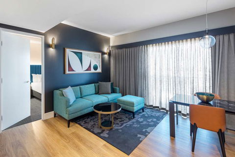 Adina Apartment Hotel Brisbane - Darwin Holiday 7