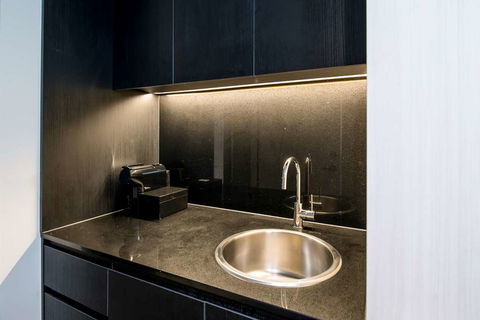 Adina Apartment Hotel Brisbane - Darwin Holiday 14