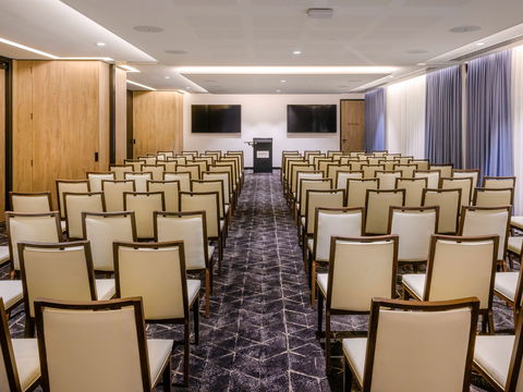 Moevenpick Hotel Hobart - Darwin Holiday 8