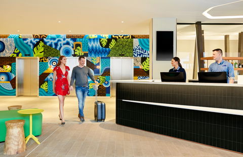 Holiday Inn Express Adelaide City Centre - Darwin Holiday 5