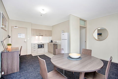 Hume Serviced Apartments - Darwin Holiday 16
