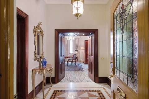 The Hotel Windsor - Darwin Holiday 1